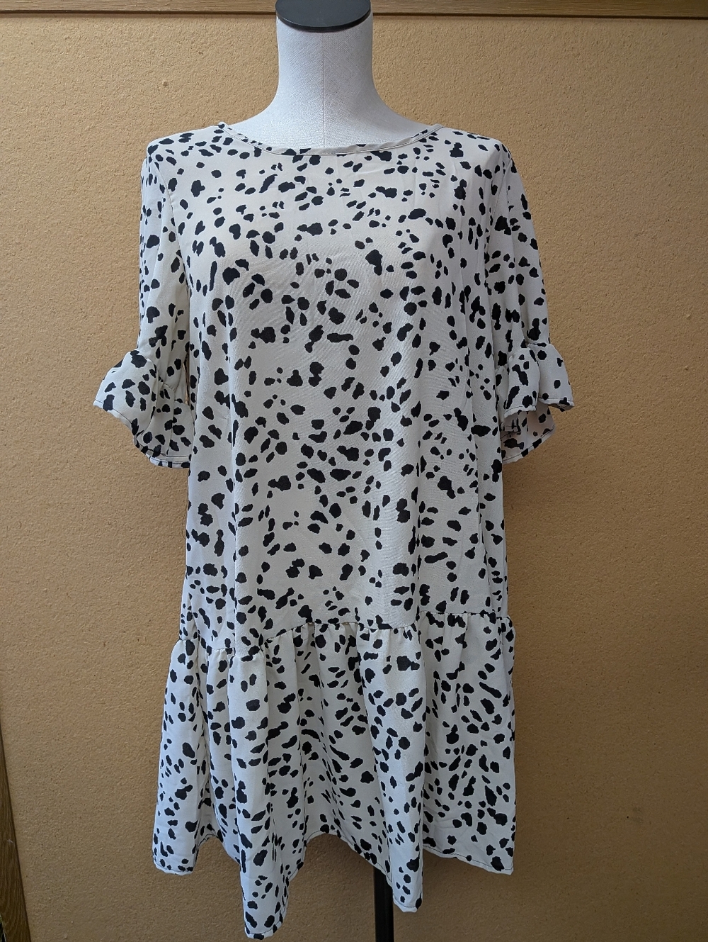 Cream & Black Spot Print Ruffle Sleeve Dress